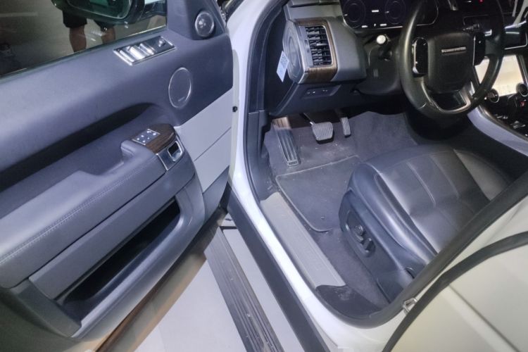 Used Land Rover Range SportNew Energy 2018 P400e Driver Seat