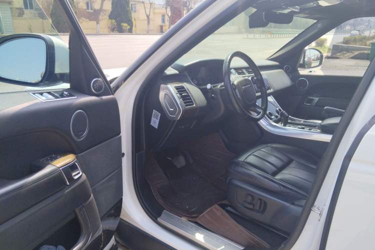 Used Land Rover Range SportNew Energy 2018 P400e Driver Seat