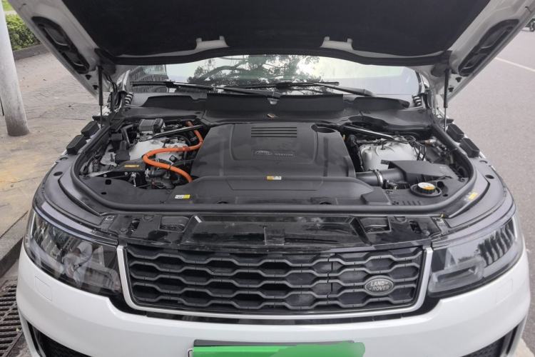 Used Land Rover Range SportNew Energy 2018 P400e Engine Bay