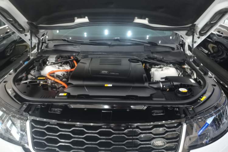 Used Land Rover Range SportNew Energy 2018 P400e Engine Bay