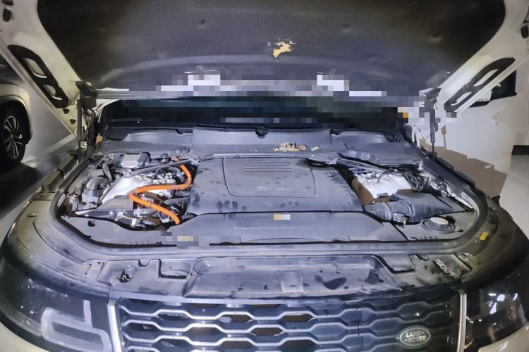 Used Land Rover Range SportNew Energy 2018 P400e Engine Bay