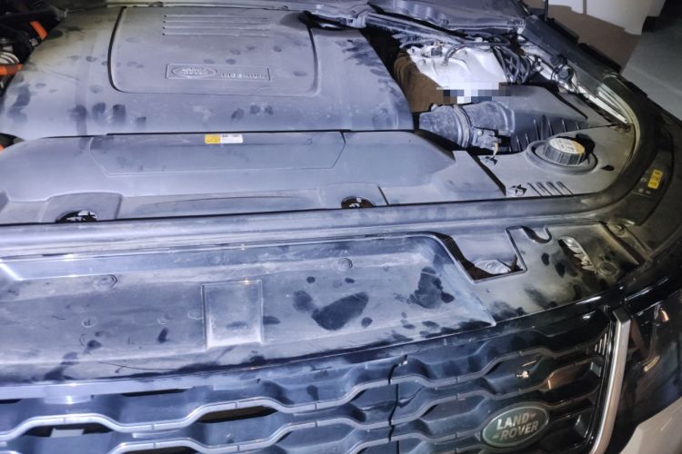Used Land Rover Range SportNew Energy 2018 P400e Engine Bay Left
