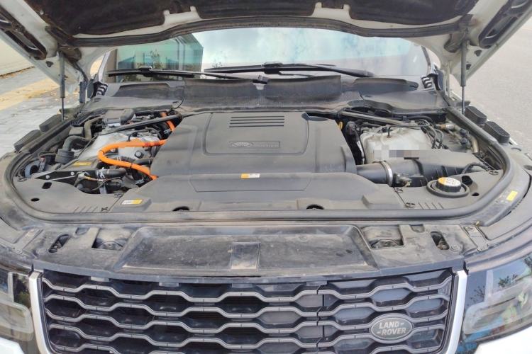Used Land Rover Range SportNew Energy 2018 P400e Engine Bay