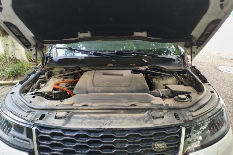 Used Land Rover Range SportNew Energy 2018 P400e Engine Bay