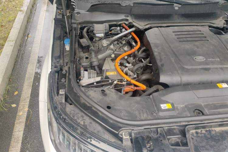 Used Land Rover Range SportNew Energy 2018 P400e Engine Bay Right