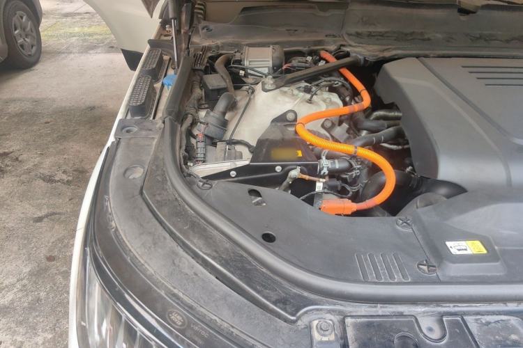 Used Land Rover Range SportNew Energy 2018 P400e Engine Bay Right