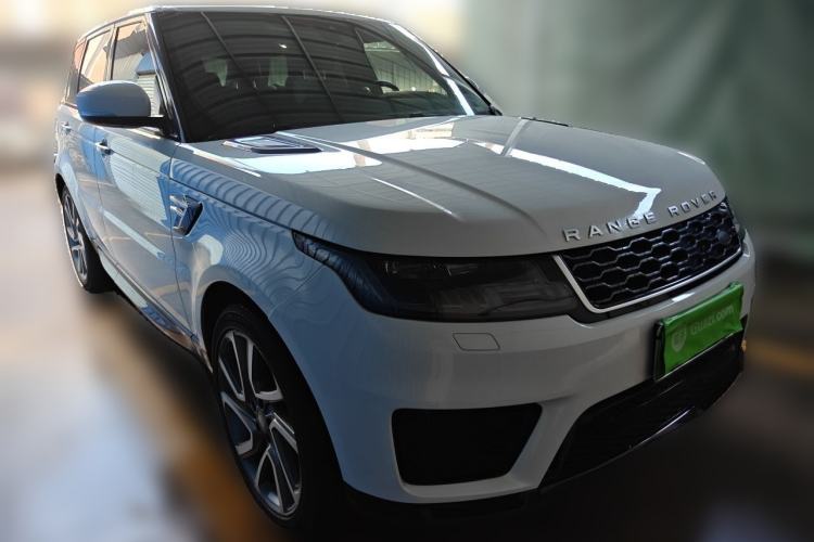Used Land Rover Range SportNew Energy 2018 P400e Front Right 45 Deg