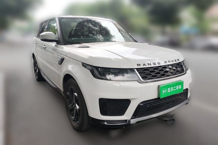 Used Land Rover Range SportNew Energy 2018 P400e Front Right 45 Deg