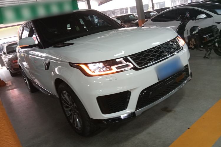 Used Land Rover Range SportNew Energy 2018 P400e Front Right 45 Deg