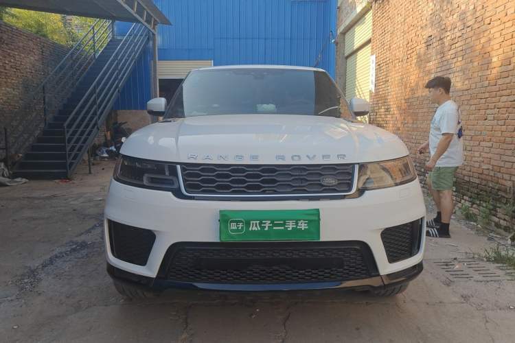 Used Land Rover Range SportNew Energy 2018 P400e Front