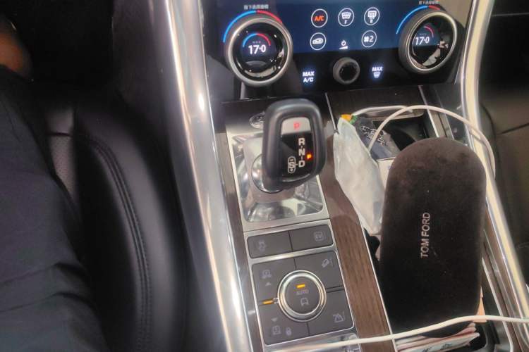 Used Land Rover Range SportNew Energy 2018 P400e Gear Lever