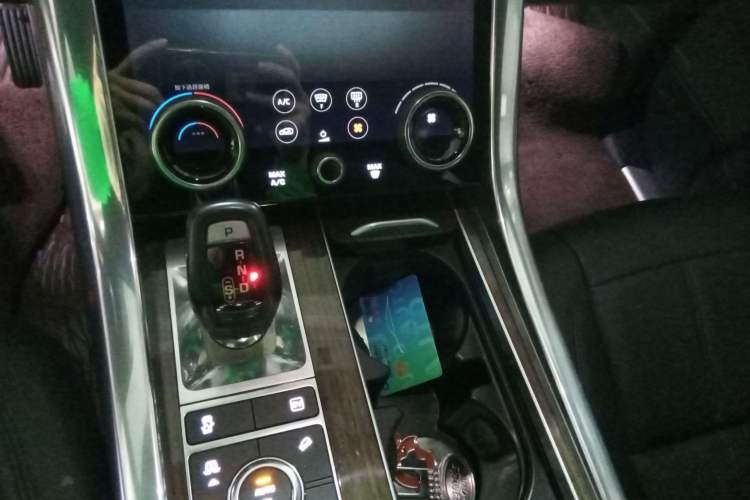 Used Land Rover Range SportNew Energy 2018 P400e Gear Lever