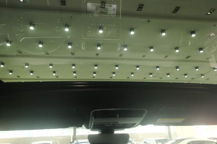 Used Land Rover Range SportNew Energy 2018 P400e Headliner