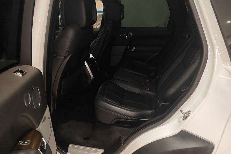 Used Land Rover Range SportNew Energy 2018 P400e Interior 4