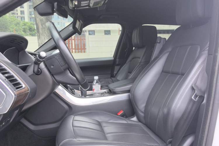 Used Land Rover Range SportNew Energy 2018 P400e Left Front Seat