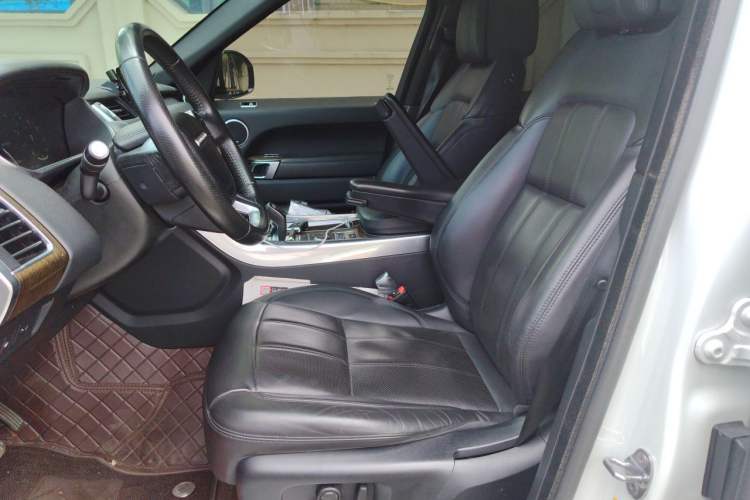 Used Land Rover Range SportNew Energy 2018 P400e Left Front Seat