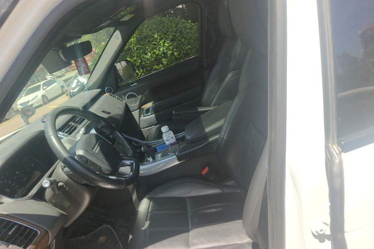 Used Land Rover Range SportNew Energy 2018 P400e Left Front Seat
