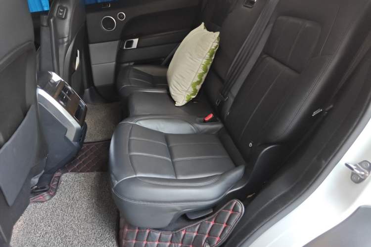 Used Land Rover Range SportNew Energy 2018 P400e Left Rear Seat