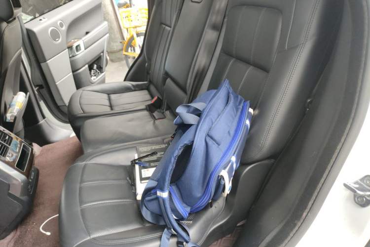 Used Land Rover Range SportNew Energy 2018 P400e Left Rear Seat