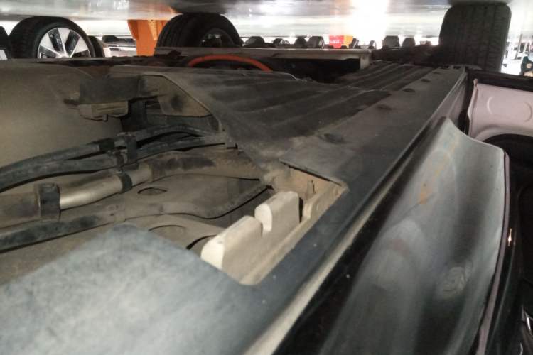 Used Land Rover Range SportNew Energy 2018 P400e Left Side Sill