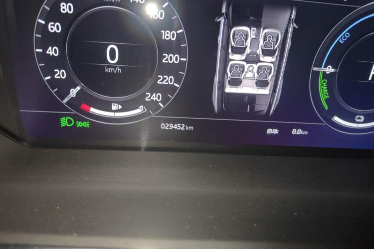Used Land Rover Range SportNew Energy 2018 P400e Odometer Close Up