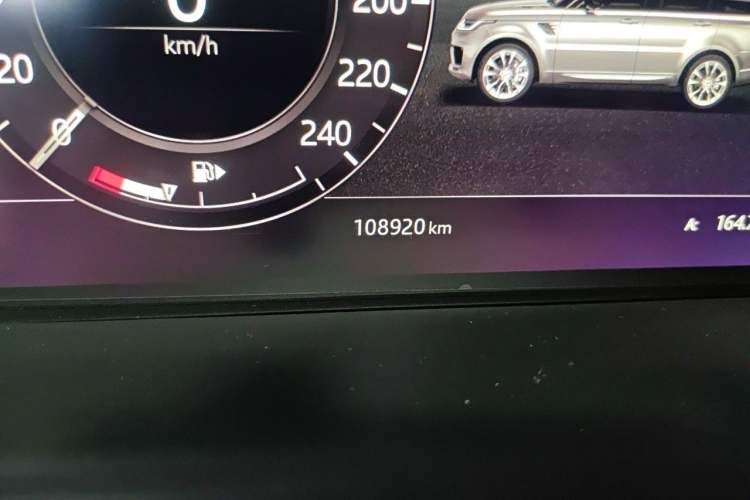 Used Land Rover Range SportNew Energy 2018 P400e Odometer Close Up