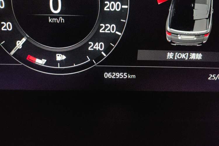 Used Land Rover Range SportNew Energy 2018 P400e Odometer Close Up