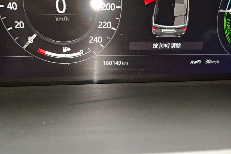 Used Land Rover Range SportNew Energy 2018 P400e Odometer Close Up