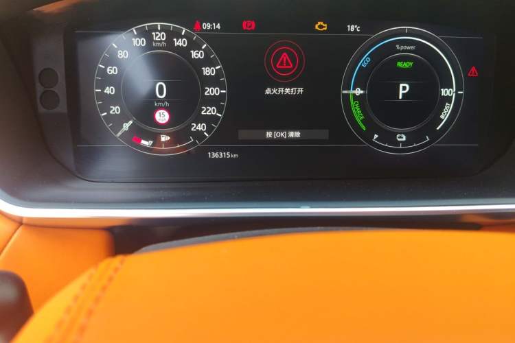 Used Land Rover Range SportNew Energy 2018 P400e Odometer Close Up