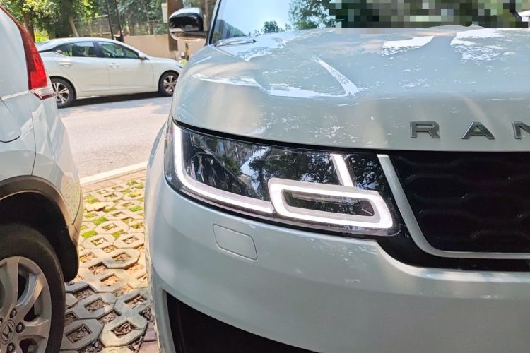 Used Land Rover Range SportNew Energy 2018 P400e Right Front Headlight