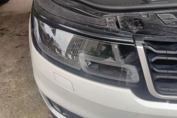 Used Land Rover Range SportNew Energy 2018 P400e Right Front Headlight