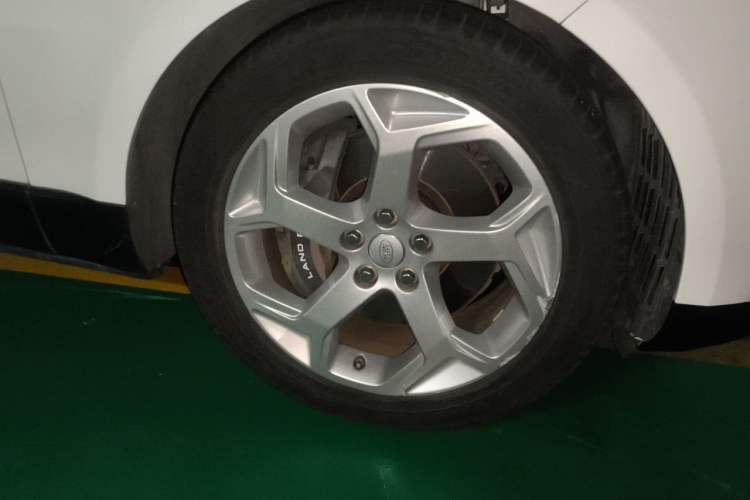 Used Land Rover Range SportNew Energy 2018 P400e Right Front Wheel Hub
