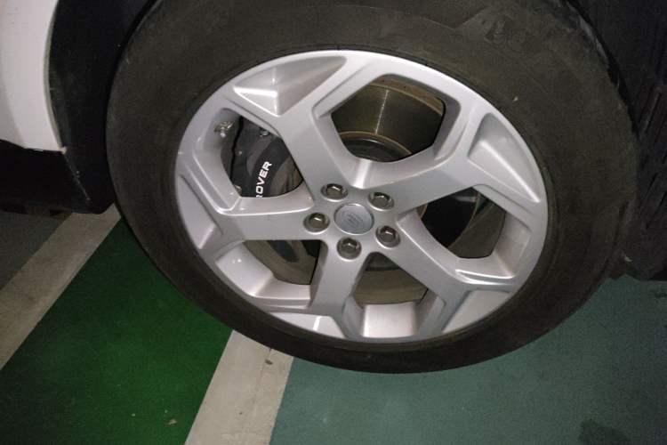 Used Land Rover Range SportNew Energy 2018 P400e Right Front Wheel Hub