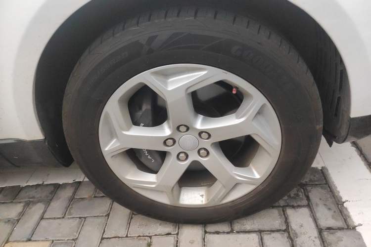 Used Land Rover Range SportNew Energy 2018 P400e Right Front Wheel Hub