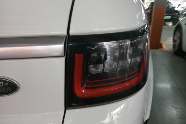 Used Land Rover Range SportNew Energy 2018 P400e Right Rear Taillight