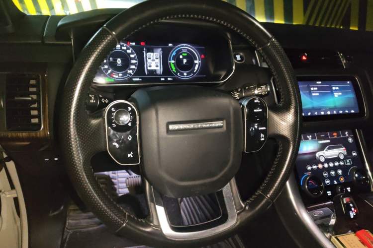 Used Land Rover Range SportNew Energy 2018 P400e Steering Wheel