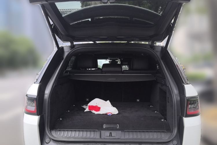 Used Land Rover Range SportNew Energy 2018 P400e Trunk