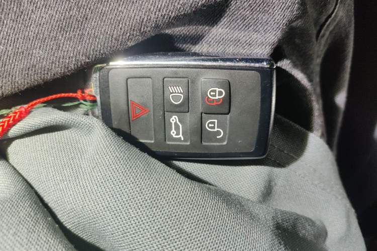 Used Land Rover Range SportNew Energy 2018 P400e Vehicle Key