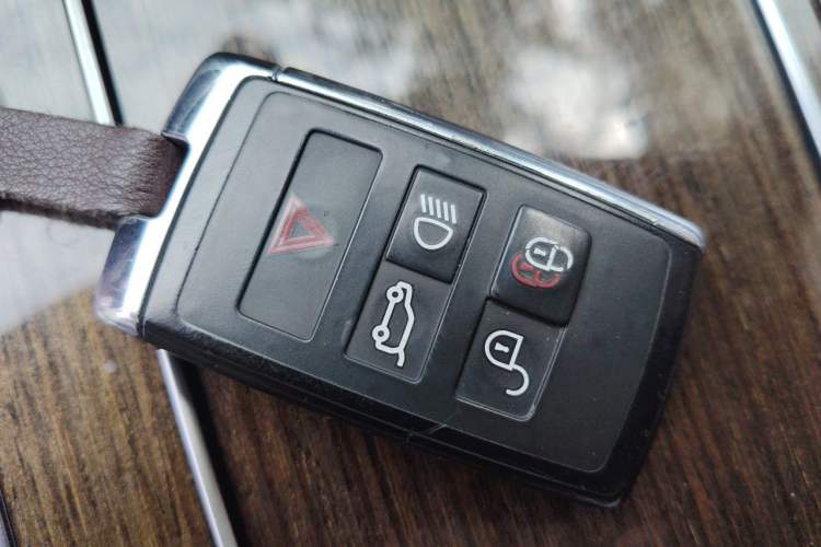 Used Land Rover Range SportNew Energy 2018 P400e Vehicle Key
