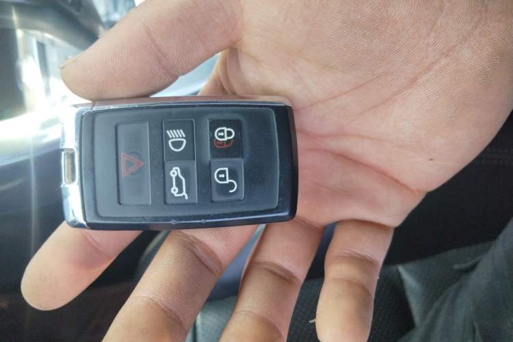Used Land Rover Range SportNew Energy 2018 P400e Vehicle Key