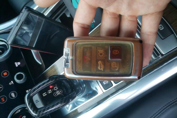 Used Land Rover Range SportNew Energy 2018 P400e Vehicle Key