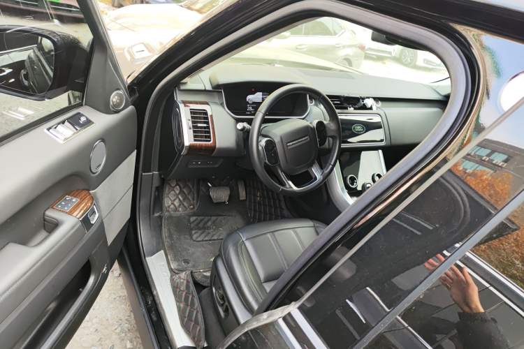Used Land Rover Range SportNew Energy 2019 P400e HSE Driver Seat