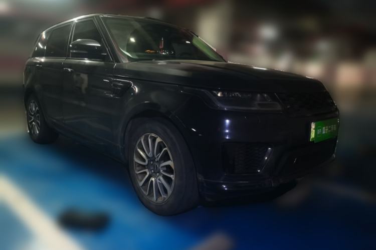 Used Land Rover Range SportNew Energy 2019 P400e HSE Front Right 45 Deg