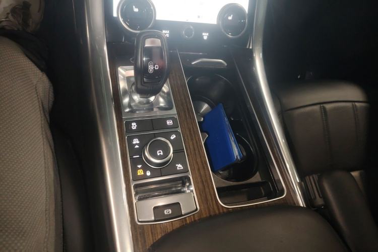 Used Land Rover Range SportNew Energy 2019 P400e HSE Gear Lever
