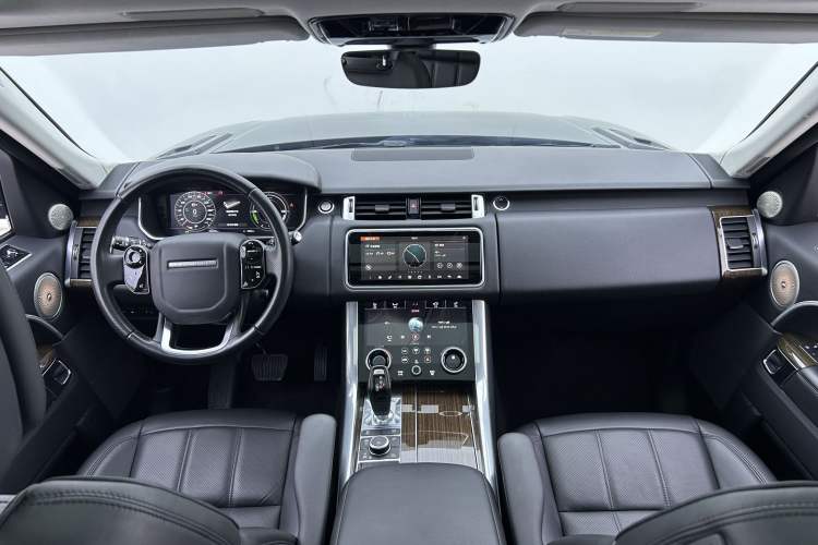 Used Land Rover Range SportNew Energy 2019 P400e HSE Interior 5