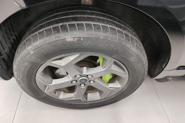 Used Land Rover Range SportNew Energy 2019 P400e HSE Left Front Wheel Hub
