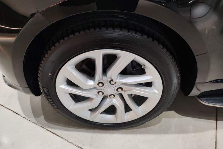 Used Land Rover Range SportNew Energy 2019 P400e HSE Left Front Wheel Hub