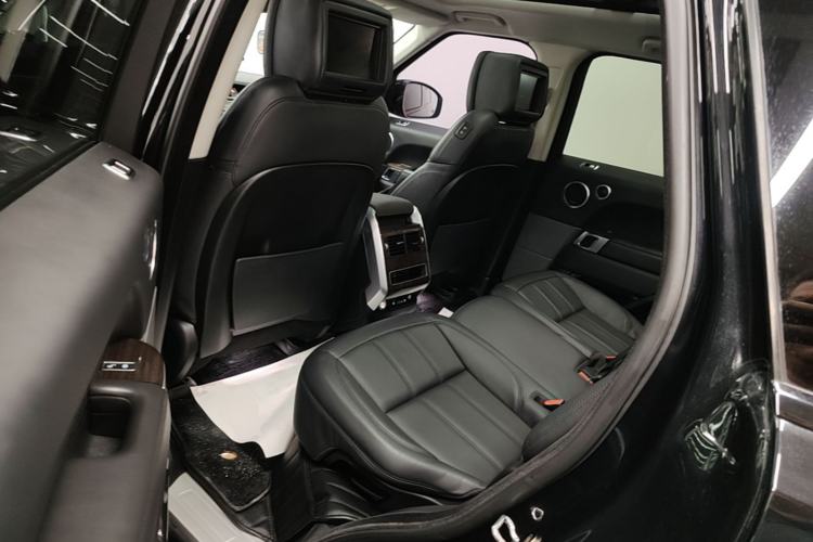 Used Land Rover Range SportNew Energy 2019 P400e HSE Left Rear Seat
