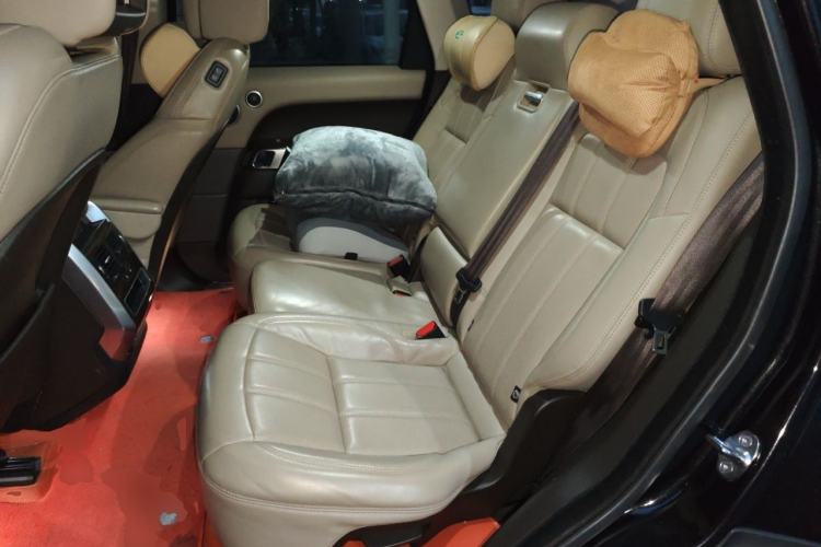 Used Land Rover Range SportNew Energy 2019 P400e HSE Left Rear Seat