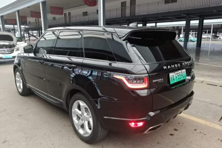 Used Land Rover Range SportNew Energy 2019 P400e HSE Rear Left 45 Deg